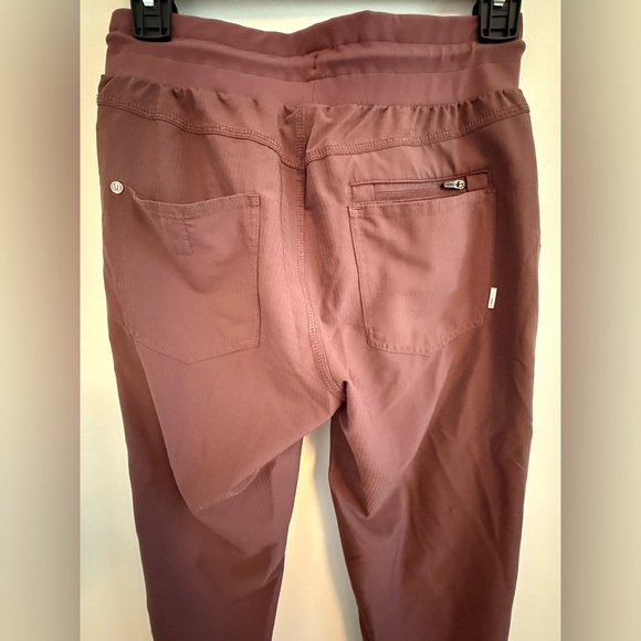 Vuori - Daily Joggers - Women's - Picture 5 of 8